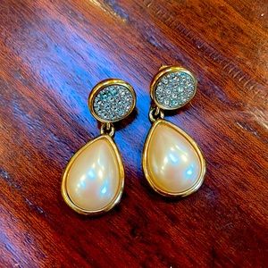Vintage Monet Gold Tone Faux Pearl & Rhinestone Dangle Drop Earrings